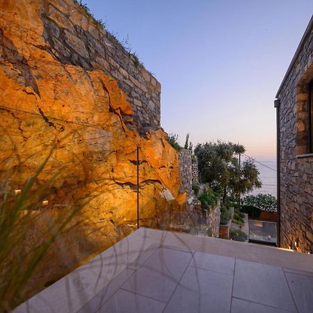 Mani Suites Ágios Nikolaos Exterior foto