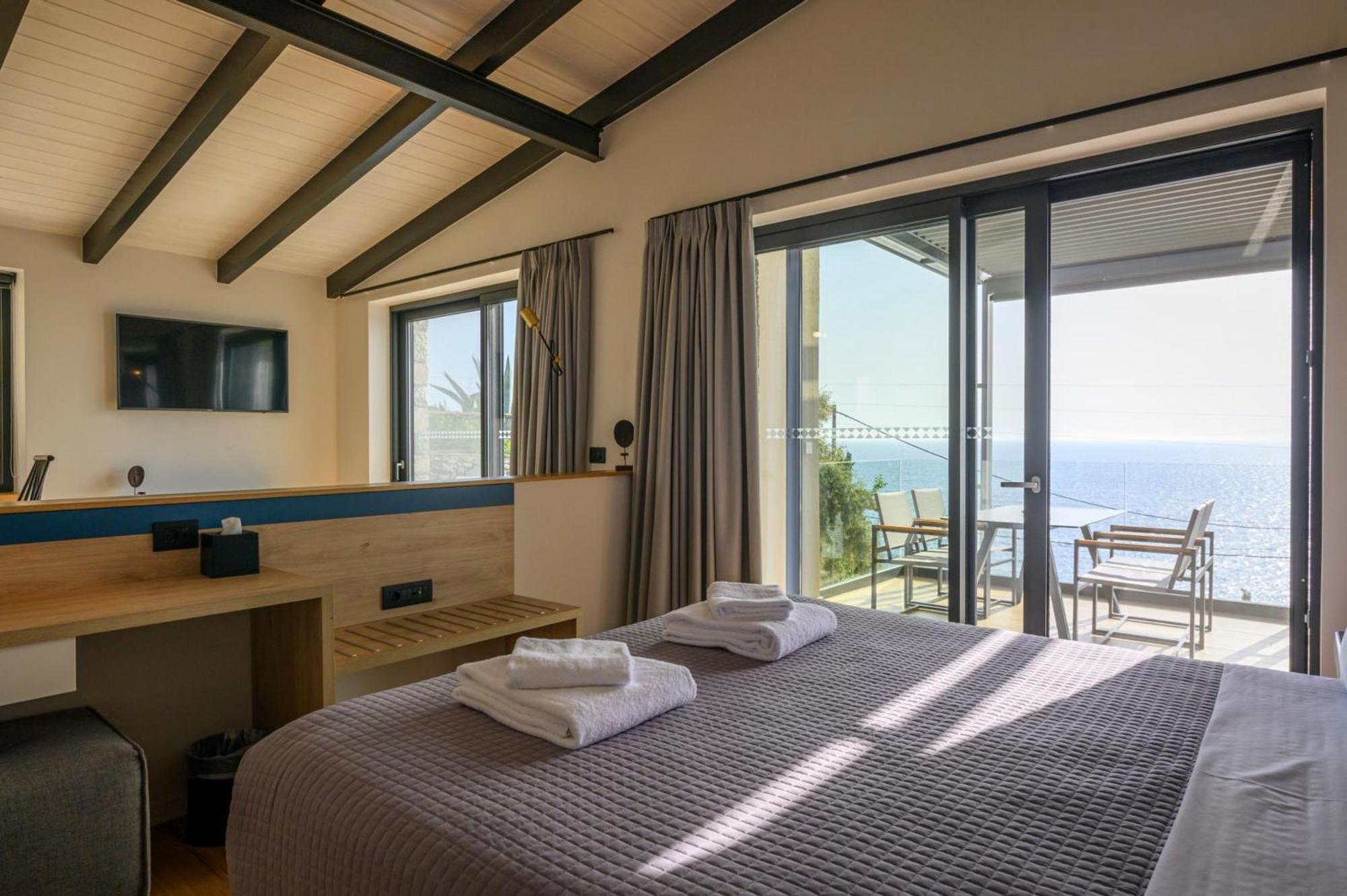 Mani Suites Ágios Nikolaos Exterior foto